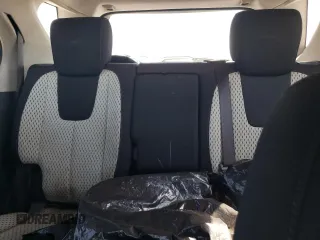 2011 Chevrolet Equinox LS with VIN 2GNALBEC2B1147400, listed as a Copart auction lot 52441585 with 123,546 mi miles and Salvage Title. Bid and sale history available at carsss.com. Image 10.