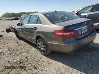 2012 Mercedes-Benz E 350 Luxury with VIN WDDHF8JB8CA532651, listed as a Copart auction lot 53087825 with 226,966 mi miles and Clean Title. Bid and sale history available at DreamBid. Image 2.