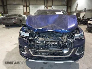 2022 Audi Q3 Premium with VIN WA1AUCF37N1031236, listed as a IAAI auction lot 41453286 with 27,427 mi miles. Bid and sale history available at carsss.com. Image 6.
