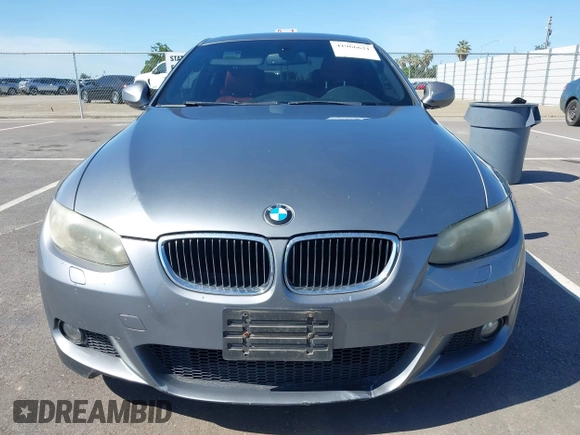 2010 BMW 3 Series 328i with VIN WBAWV1C51AP123689, listed as a IAAI auction lot 41966621 with 187,428 mi miles. Bid and sale history available at carsss.com. Image 13.