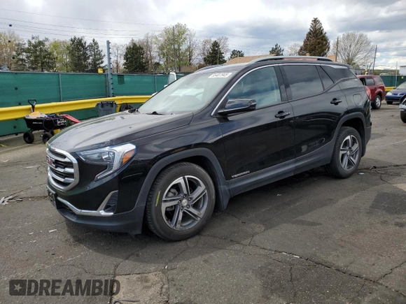 2020 GMC Terrain SLT z VIN 3GKALVEV6LL276210, wystawiony jako Copart lot #55407945 z przebiegiem 104 281 mil mil oraz Szkoda całkowita • Salvage title. Historia ofert i sprzedaży dostępna na DreamBid. Obrazek 1.