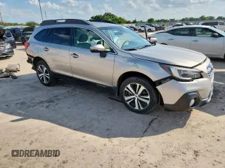 2018 Subaru Outback Limited z VIN 4S4BSANC8J3362553, wystawiony jako Copart lot #63843625 z przebiegiem 96 521 mil mil oraz Szkoda całkowita • Salvage title. Historia ofert i sprzedaży dostępna na DreamBid. Obrazek 4.