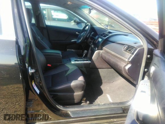 2014 Toyota Camry L with VIN 4T1BF1FKXEU397458, listed as a IAAI auction lot 41852126 with 122,075 mi miles. Bid and sale history available at carsss.com. Image 5.