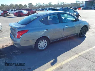 2014 Nissan Versa SV with VIN 3N1CN7AP4EL862427, listed as a IAAI auction lot 41435904 with 95,192 mi miles. Bid and sale history available at carsss.com. Image 4.
