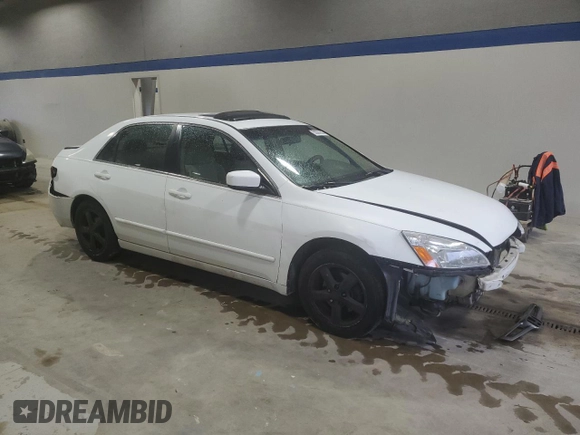 2005 Honda Accord EX with VIN 1HGCM56755A181408, listed as a Copart auction lot 52094265 with 207,948 mi miles and Salvage Title. Bid and sale history available at DreamBid. Image 4.