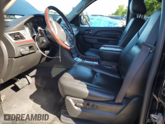 2013 Cadillac Escalade ESV Premium z VIN 1GYS4JEF1DR147715, wystawiony jako Copart lot #60710254 z przebiegiem 253 545 mil mil oraz Szkoda całkowita • Salvage title. Historia ofert i sprzedaży dostępna na DreamBid. Obrazek 7.