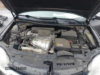 2017 Toyota Camry XLE with VIN 4T1BF1FK2HU714654, listed as a IAAI auction lot 41852758 with 137,016 mi miles. Bid and sale history available at carsss.com. Image 10.