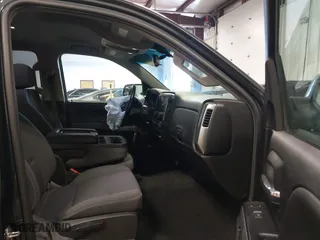 2018 Chevrolet Silverado 1500 LT with VIN 1GCVKREC8JZ318355, listed as a IAAI auction lot 41545597 with 123,895 mi miles. Bid and sale history available at carsss.com. Image 5.