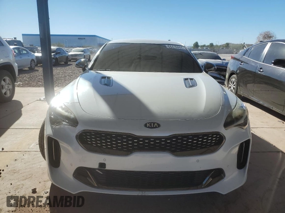 2019 Kia Stinger GT with VIN KNAE35LC0K6052421, listed as a Copart auction lot 84418464 with 83,103 mi miles and Salvage Title. Bid and sale history available at DreamBid. Image 5.