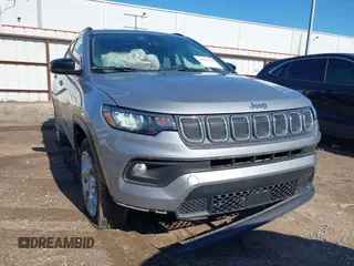 2022 Jeep Compass Latitude Lux с VIN 3C4NJDFB4NT207889, выставлен на аукционе IAAI как лот 41023713 с пробегом 41 405 миль миль и . История ставок и продаж доступна на DreamBid. Изображение 6.