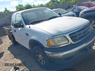2002 Ford F-150 XL with VIN 2FTPX18L62CA81256, listed as a IAAI auction lot 42672707 with Not provided miles and . Bid and sale history available at DreamBid. Image 1.