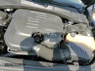 2022 Chrysler 300 Touring L with VIN 2C3CCADG4NH142358, listed as a Copart auction lot 68901105 with 98,719 mi miles and Salvage title. Bid and sale history available at DreamBid. Image 14.