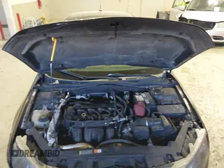 2010 Ford Fusion SE with VIN 3FAHP0HA3AR169898, listed as a IAAI auction lot 41033517 with 194,856 mi miles. Bid and sale history available at carsss.com. Image 10.