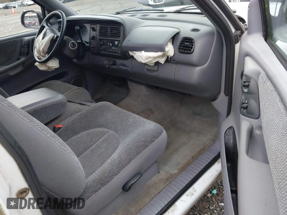 1997 Dodge Dakota with VIN 1B7GL23X8VS159578, listed as a IAAI auction lot 41778315 with 89,750 mi miles. Bid and sale history available at carsss.com. Image 5.