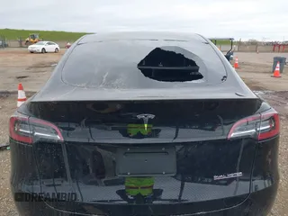 2021 Tesla Model Y Performance with VIN 5YJYGDEF9MF273884, listed as a IAAI auction lot 41781944 with Not Provided miles and . Bid and sale history available at DreamBid. Image 16.