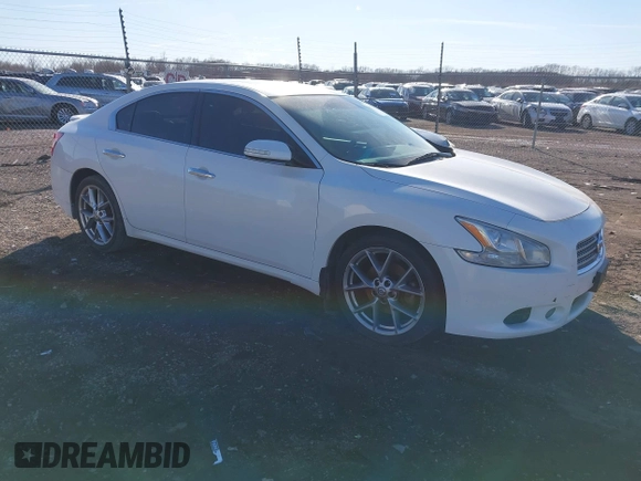 2010 Nissan Maxima SV z VIN 1N4AA5AP8AC872250, wystawiony jako IAAI lot #41572727 z przebiegiem 234 150 mil mil oraz . Historia ofert i sprzedaży dostępna na DreamBid. Obrazek 1.