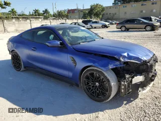 2022 BMW M4 Competition xDrive with VIN WBS43AZ0XNCK70739, listed as a Copart auction lot 82178264 with 10,019 mi miles and Salvage Title. Bid and sale history available at carsss.com. Image 4.