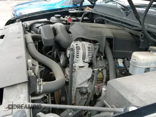 2010 Chevrolet Avalanche LT with VIN 3GNVKFE01AG243462, listed as a IAAI auction lot 42159245 with 217,210 mi miles and . Bid and sale history available at DreamBid. Image 19.