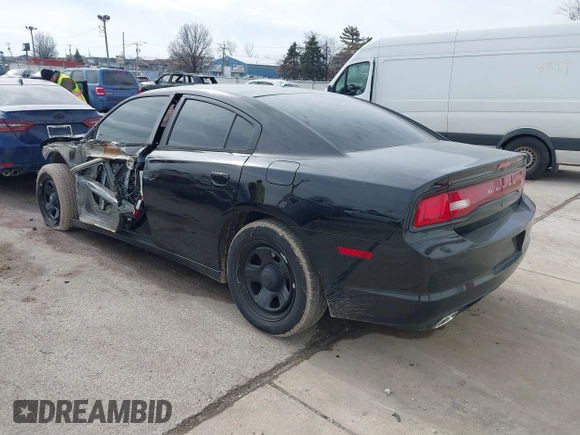2013 Dodge Charger Police z VIN 2C3CDXAG5DH716369, wystawiony jako IAAI lot #41645644 z przebiegiem 127 535 mil mil oraz . Historia ofert i sprzedaży dostępna na DreamBid. Obrazek 3.
