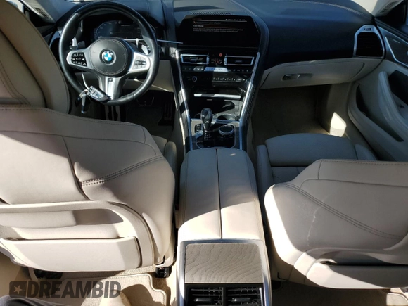 2022 BMW 8 Series M850i с VIN WBAGV8C06NCH25022, выставлен на аукционе Copart как лот 82894104 с пробегом 26 864 миль миль и На запчасти • Non repairable. История ставок и продаж доступна на DreamBid. Изображение 8.