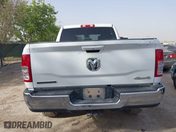 2022 Ram 2500 Big Horn with VIN 3C6UR5DJ9NG197347, listed as a IAAI auction lot 41830292 with 79,890 mi miles. Bid and sale history available at carsss.com. Image 16.