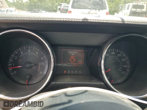 2016 Ford Mustang V6 z VIN 1FA6P8AM0G5228315, wystawiony jako Copart lot #62319095 z przebiegiem 146 673 mil mil oraz Szkoda całkowita • Salvage title. Historia ofert i sprzedaży dostępna na DreamBid. Obrazek 9.