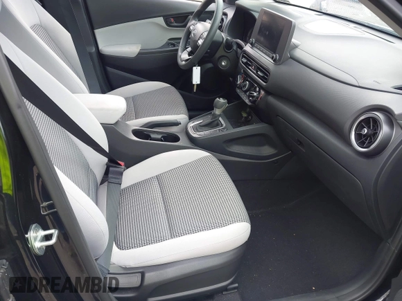 2022 Hyundai Kona Preferred with VIN KM8K22ABXNU843004, listed as a IAAI auction lot 41909990 with 18,837 mi miles and . Bid and sale history available at carsss.com. Image 5.