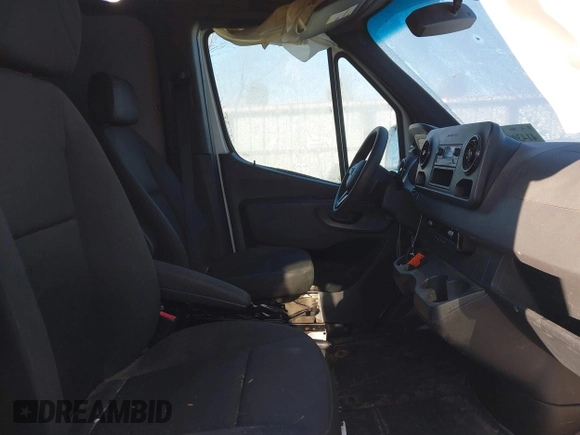 2020 Mercedes-Benz Sprinter Cargo with VIN W1W4ECHY0LP307649, listed as a IAAI auction lot 41430640 with Not Provided miles and . Bid and sale history available at carsss.com. Image 5.