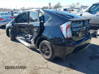 2013 Toyota Prius One z VIN JTDKN3DU7D5596130, wystawiony jako IAAI lot #41338227 z przebiegiem 160 146 mil mil oraz . Historia ofert i sprzedaży dostępna na DreamBid. Obrazek 3.