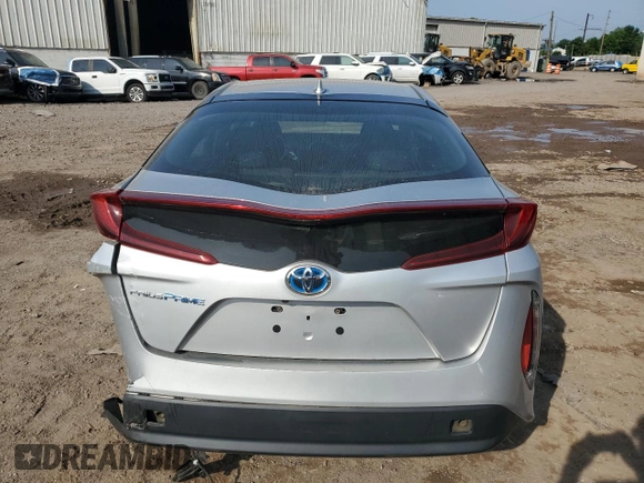 2017 Toyota Prius Plus with VIN JTDKARFP6H3045291, listed as a Copart auction lot 60299385 with 26,917 mi miles and Salvage title. Bid and sale history available at DreamBid. Image 6.