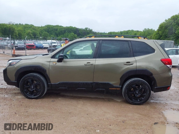 2022 Subaru Forester Wilderness with VIN JF2SKALC5NH416327, listed as a IAAI auction lot 42354984 with 45,875 mi miles and . Bid and sale history available at DreamBid. Image 14.