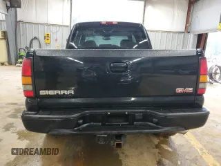 2006 GMC Sierra Denali z VIN 2GTEK63N061214588, wystawiony jako Copart lot #66483814 z przebiegiem Nie podano mil oraz Szkody całkowita. Historia ofert i sprzedaży dostępna na DreamBid. Obrazek 6.