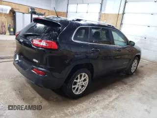 2015 Jeep Cherokee Latitude with VIN 1C4PJLCB8FW622135, listed as a Copart auction lot 53962195 with 119,793 mi miles and Clean Title. Bid and sale history available at carsss.com. Image 3.