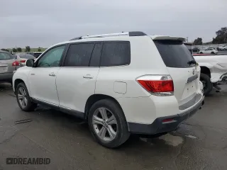 2013 Toyota Highlander Limited with VIN 5TDYK3EH9DS116930, listed as a Copart auction lot 86736584 with 204,351 mi miles and Salvage Title. Bid and sale history available at carsss.com. Image 2.