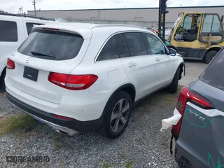 2016 Mercedes-Benz GLC with VIN WDC0G4JBXGF072408, listed as a IAAI auction lot 42095780 with 35,801 mi miles. Bid and sale history available at carsss.com. Image 4.