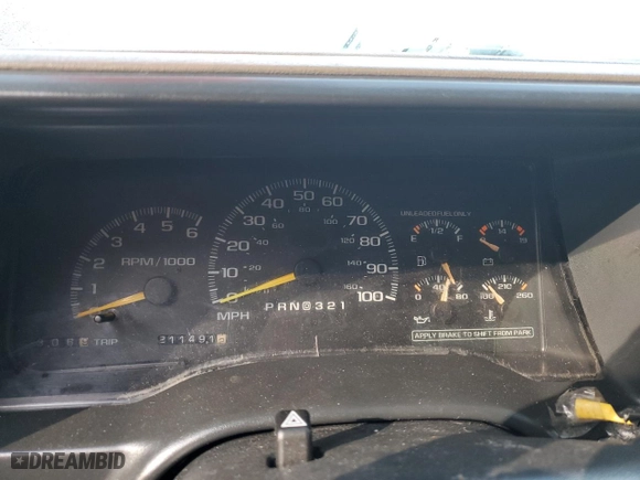 1997 Chevrolet Tahoe with VIN 1GNEK13R8VJ372825, listed as a Copart auction lot 47395435 with 211,491 mi miles and Salvage Title. Bid and sale history available at carsss.com. Image 9.