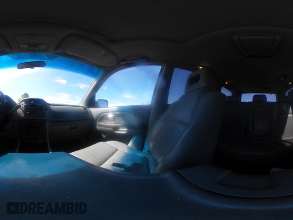 2005 Honda Pilot EX-L with VIN 2HKYF18625H515771, listed as a IAAI auction lot 42152527 with 293,380 mi miles and . Bid and sale history available at DreamBid. Image 18.