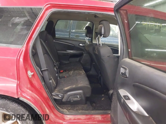 2014 Dodge Journey SXT with VIN 3C4PDCBG2ET188822, listed as a IAAI auction lot 41219215 with 174,053 mi miles. Bid and sale history available at carsss.com. Image 8.