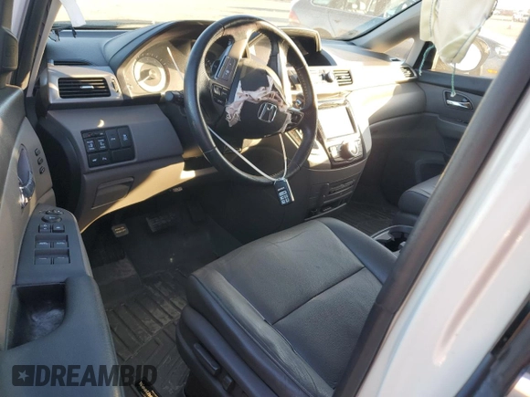 2016 Honda Odyssey Touring Elite with VIN 5FNRL5H93GB045542, listed as a Copart auction lot 46195125 with 157,897 mi miles and Salvage title. Bid and sale history available at DreamBid. Image 8.