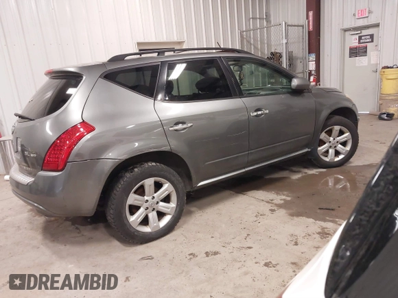 2006 Nissan Murano SL z VIN JN8AZ08W96W534210, wystawiony jako IAAI lot #40680294 z przebiegiem 179 794 mil mil oraz . Historia ofert i sprzedaży dostępna na DreamBid. Obrazek 4.