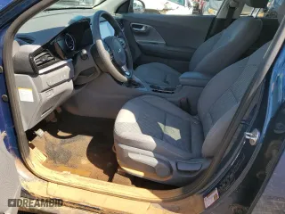 2022 Kia Niro LXS SE with VIN KNDCB3LC6N5500771, listed as a Copart auction lot 43725775 with 30,487 mi miles and Salvage Title. Bid and sale history available at carsss.com. Image 7.