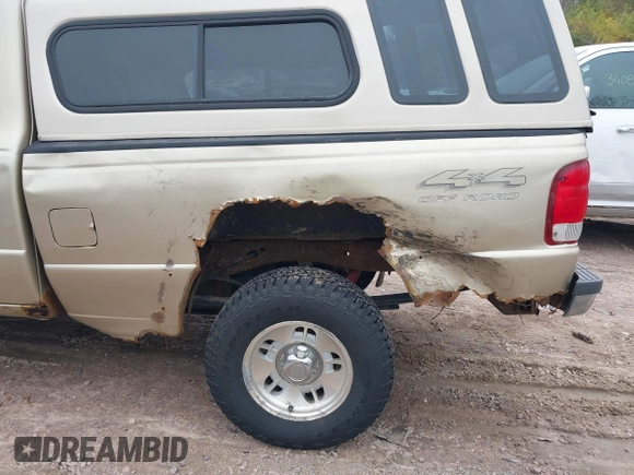 2000 Ford Ranger XLT with VIN 1FTZR15X9YPB80316, listed as a IAAI auction lot 41961205 with 183,197 mi miles. Bid and sale history available at carsss.com. Image 6.