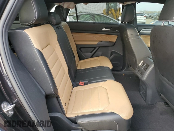 2021 Volkswagen Atlas SEL Premium R-Line with VIN 1V2FE2CA1MC205020, listed as a Copart auction lot 77742994 with 25,047 mi miles and Salvage title. Bid and sale history available at DreamBid. Image 10.