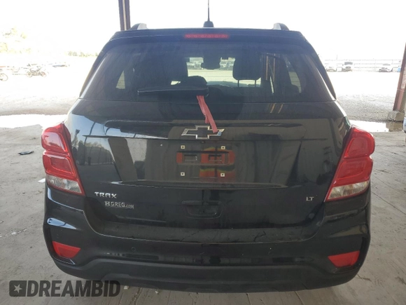2020 Chevrolet Trax LT z VIN KL7CJLSB3LB348455, wystawiony jako Copart lot #45272735 z przebiegiem 108 726 mil mil oraz Szkoda całkowita • Salvage title. Historia ofert i sprzedaży dostępna na DreamBid. Obrazek 6.