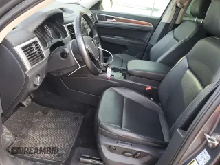 2018 Volkswagen Atlas SEL z VIN 1V2ER2CA4JC503864, wystawiony jako Copart lot #54832325 z przebiegiem 62 272 mil mil oraz Szkoda całkowita • Salvage title. Historia ofert i sprzedaży dostępna na DreamBid. Obrazek 7.