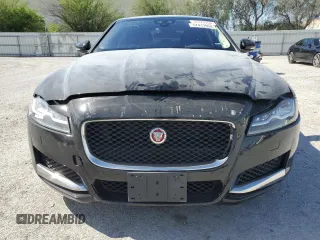 2016 Jaguar XF 35t Premium with VIN SAJBD4BV5GCY20923, listed as a Copart auction lot 57417954 with 63,238 mi miles and Salvage Title. Bid and sale history available at carsss.com. Image 5.