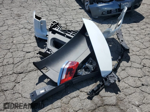 2022 Volkswagen Atlas SE с VIN 1V2JE2CA1NC205661, выставлен на аукционе Copart как лот 57092015 с пробегом 50 936 миль миль и Списание • Salvage title. История ставок и продаж доступна на DreamBid. Изображение 13.