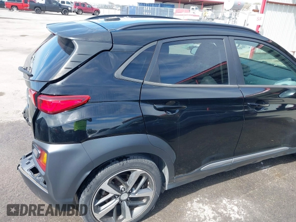 2018 Hyundai Kona Limited with VIN KM8K33A58JU078785, listed as a IAAI auction lot 41808445 with 58,738 mi miles. Bid and sale history available at carsss.com. Image 18.