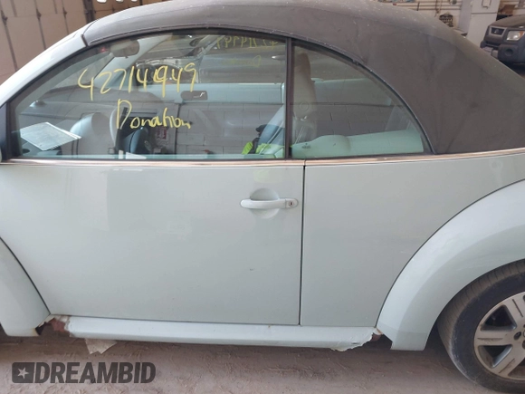 2006 Volkswagen Beetle with VIN 3VWRF31Y96M319153, listed as a IAAI auction lot 42714949 with 179,332 mi miles and . Bid and sale history available at DreamBid. Image 13.