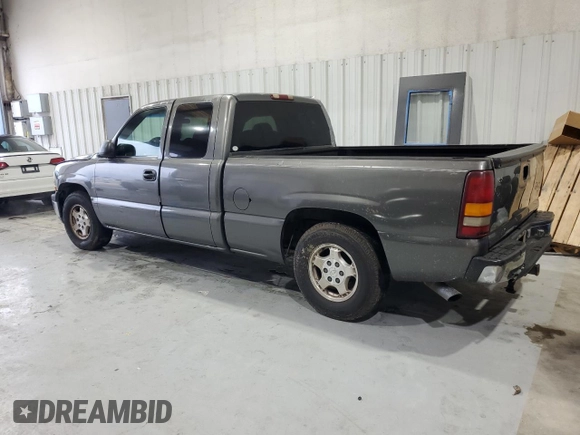 2001 Chevrolet Silverado 1500 LS with VIN 2GCEC19T911170282, listed as a Copart auction lot 55807415 with Not Provided miles and Salvage Title. Bid and sale history available at DreamBid. Image 2.